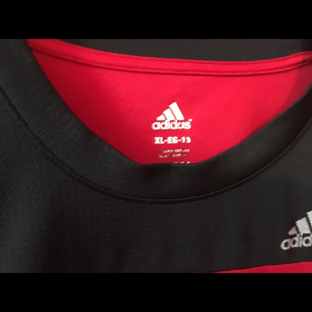 Adidas 🔥 - Picture 3 of 3
